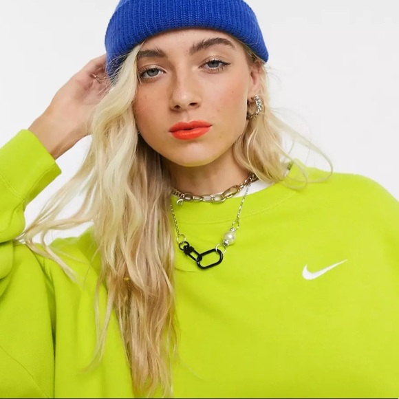 Nike Tops - Nike NEW Mini Swoosh Oversized Crop Sweatshirt
